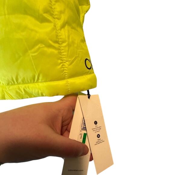 CALVIN KLEIN PERFORMANCE Yellow Cropped Mock-Neck Zip-Up Puffer Vest Size L New - Picture 7 of 12